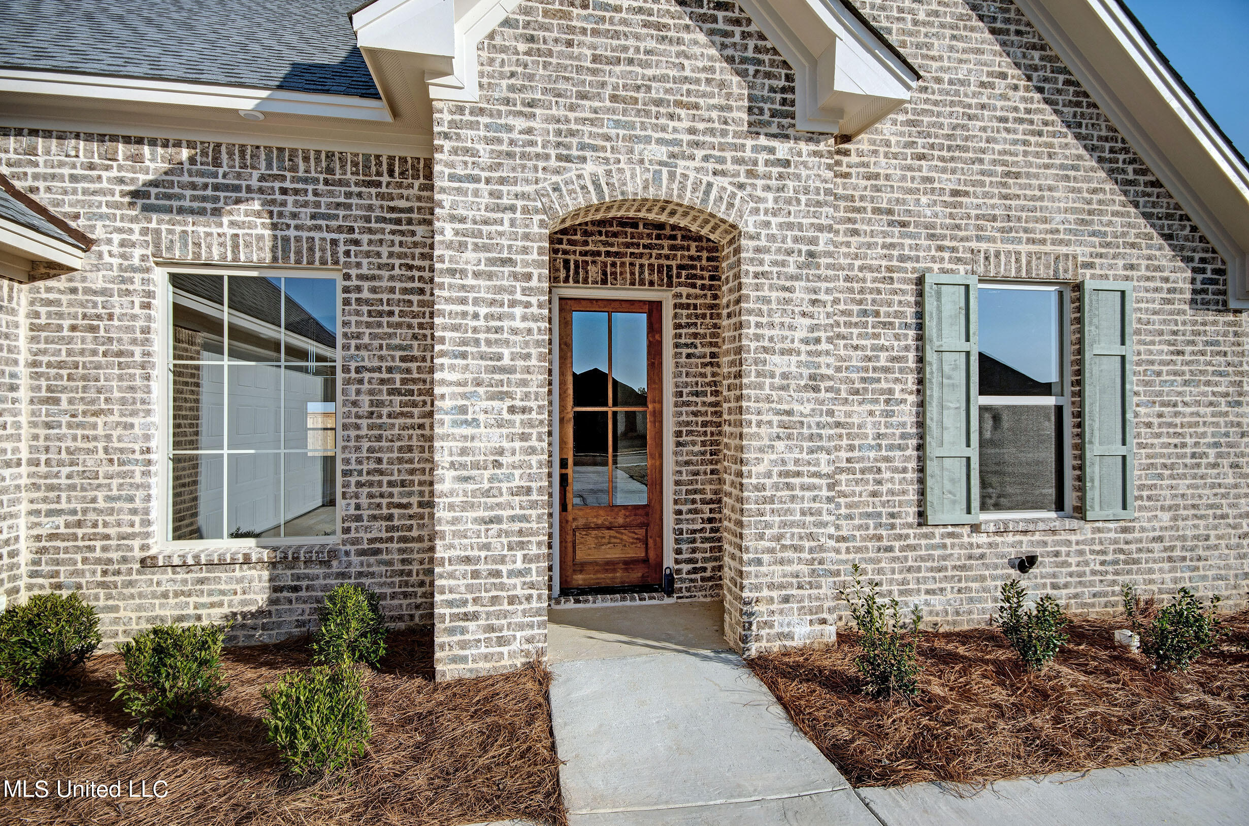 1112 Old Ct Crossing Flowood, MS 39232 - Photo 2 of 29 imgp9515_6_7