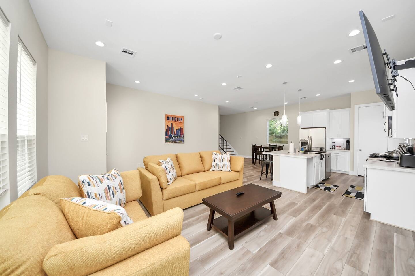 5935 Beall Street, Unit B Houston, TX 77091 - Photo 6 of 50 a living room with furniture and a large window