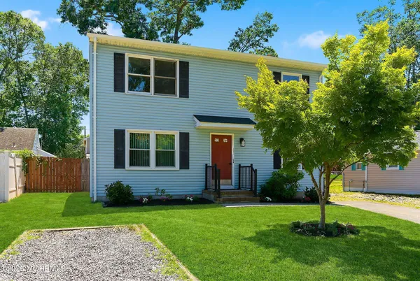 $515,000 | 897 Lynnwood Avenue, Brick, NJ 08723