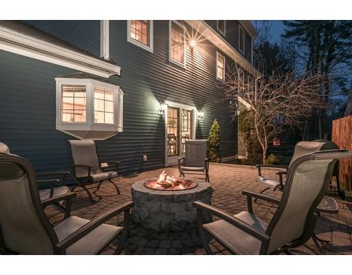 7 Locust Street Middleton, MA 01949 - Photo 5 of 30 Gallery Image 5