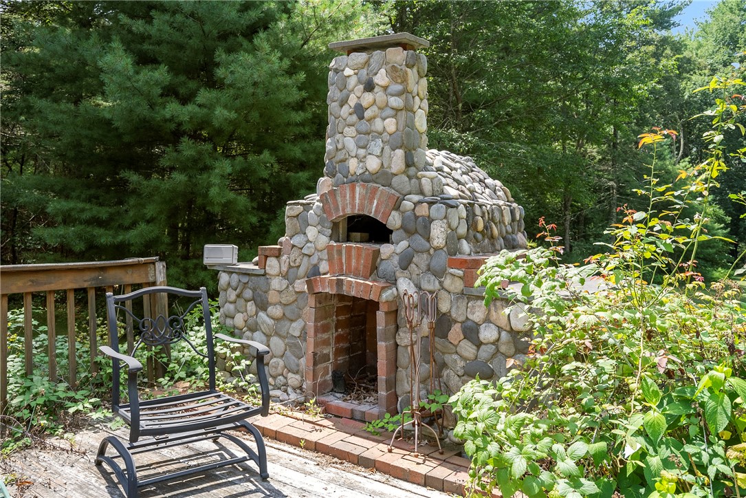 141 Mile Road Coventry, RI 02816 - Photo 3 of 50