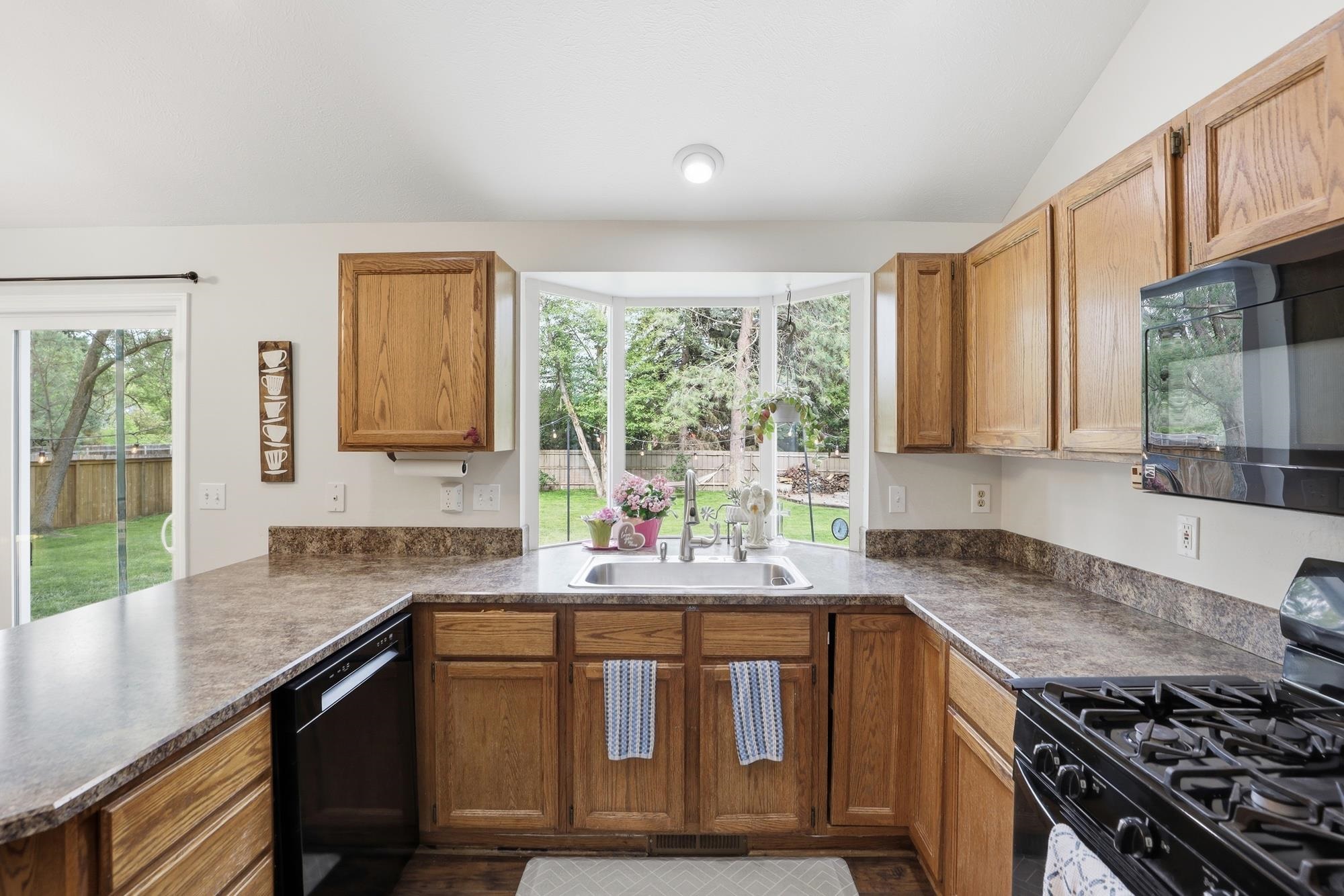 14522 North Chronicle Street Mead, WA 99021 - Photo 10 of 45