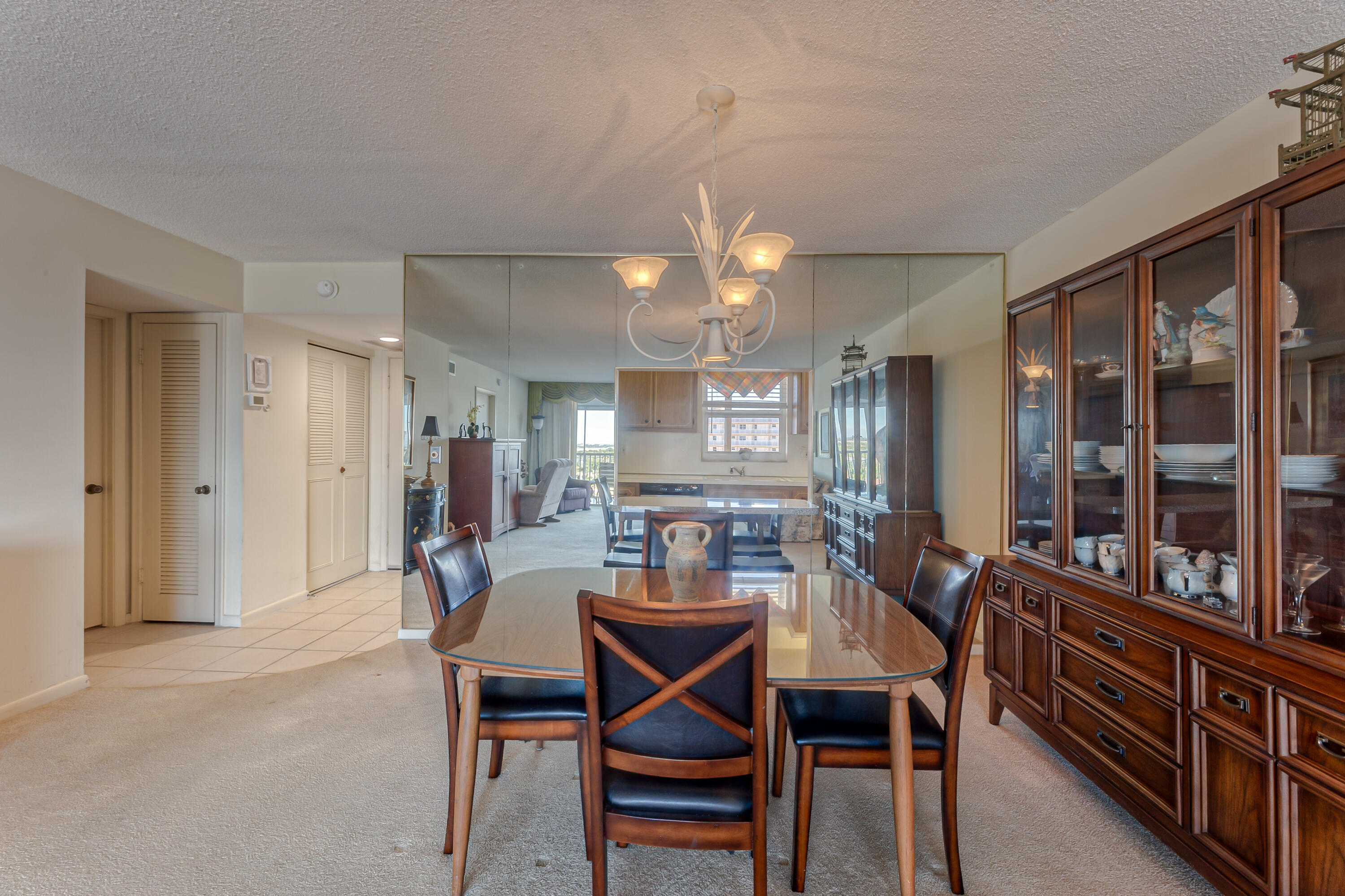 303 North Riverside Drive, Unit PH5 Pompano Beach, FL 33062 - Photo 25 of 46 Dining