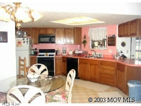 276 Wells Lock Road Elizabeth, WV 26143 - Photo 4 of 4