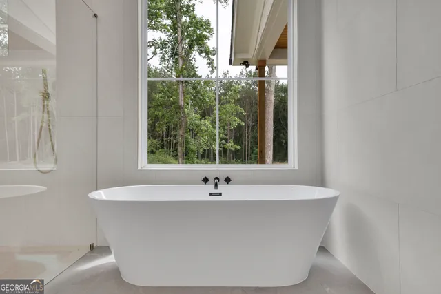 $1,300,000 | 3893 Indian Shoals Road Southeast, Bethlehem, GA 30620