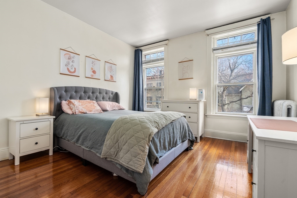 38 Winchester Street, Unit 4 Brookline, MA 02446 - Photo 12 of 15