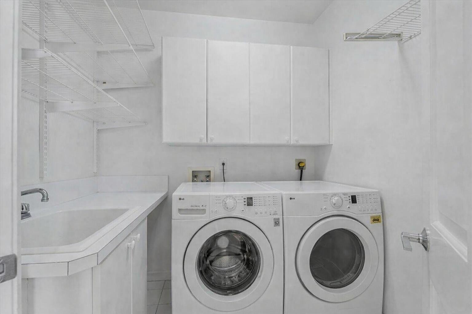 6240 Northwest 24th Street Boca Raton, FL 33434 - Photo 11 of 113 ChatGPT Image Apr 2, 2026 at 09_15_43 PM