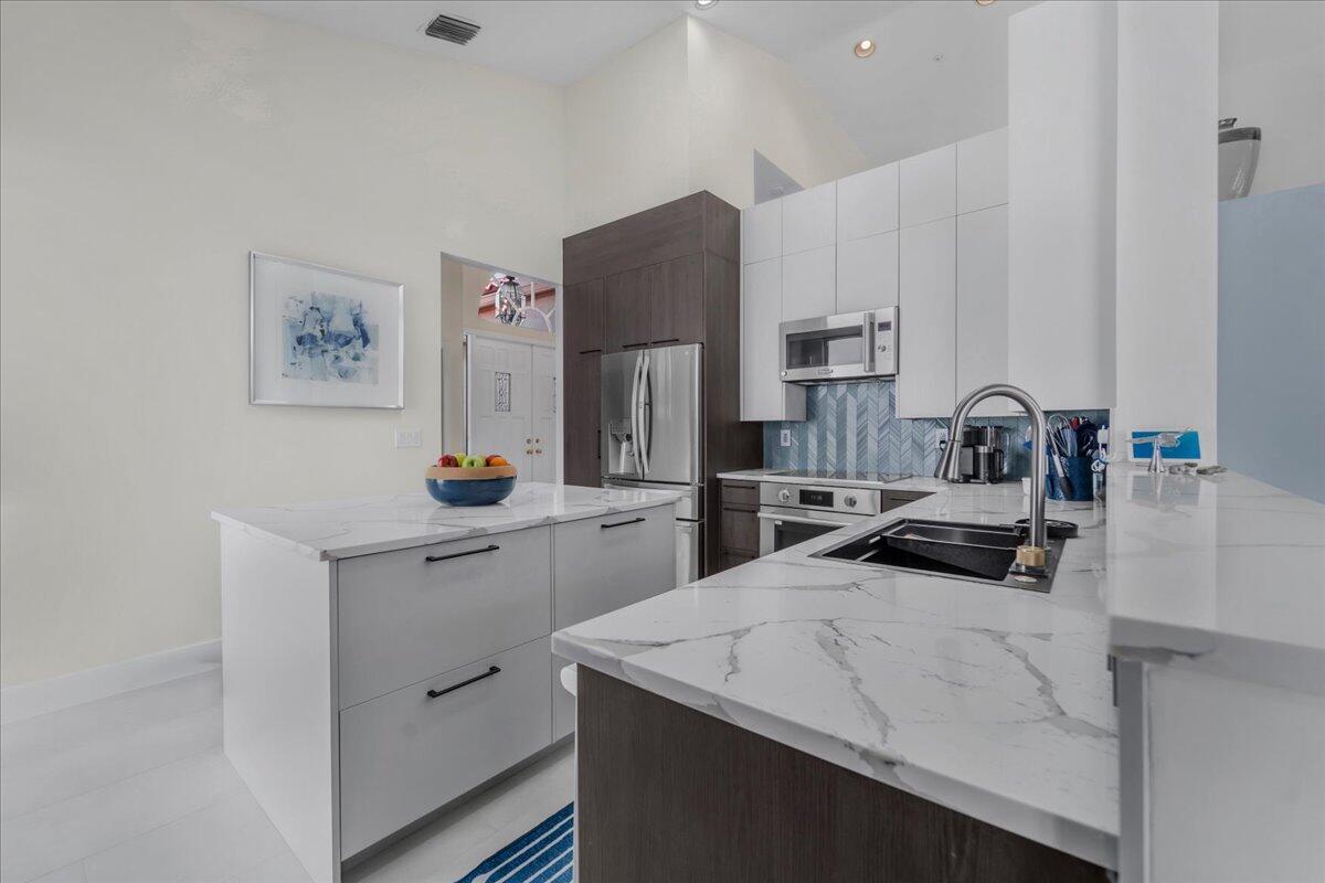 6240 Northwest 24th Street Boca Raton, FL 33434 - Photo 26 of 113 035-6240 NW 24th St Boca Raton (35)