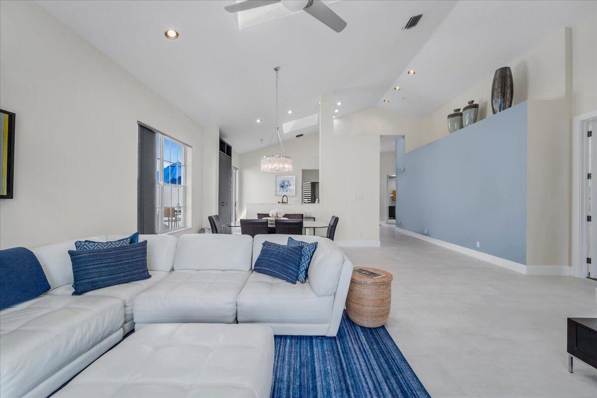 6240 Northwest 24th Street Boca Raton, FL 33434 - Photo 35 of 113 044-6240 NW 24th St Boca Raton (44)