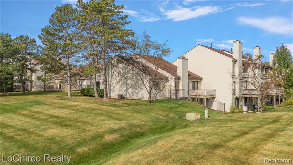 733 Hamilton Court Rochester Hills, MI 48307 - Photo 61 of 79