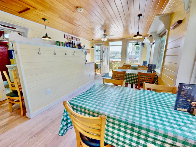 $749,000 | 62 West Main Street, Vinalhaven, ME 04863