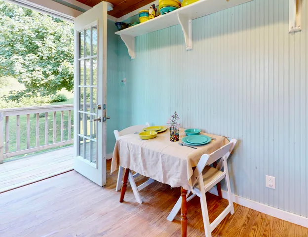 $749,000 | 62 West Main Street, Vinalhaven, ME 04863