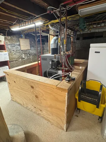 $749,000 | 62 West Main Street, Vinalhaven, ME 04863