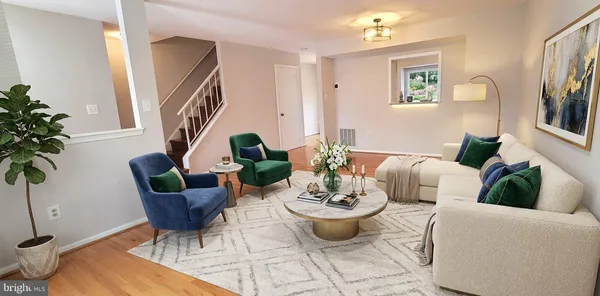 $2,790 | 12 Sebastiani Boulevard, Gaithersburg, MD 20878
