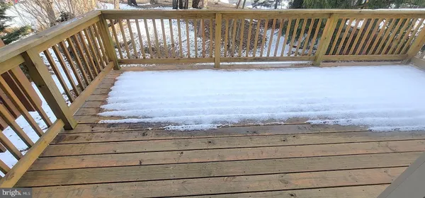 $2,790 | 12 Sebastiani Boulevard, Gaithersburg, MD 20878