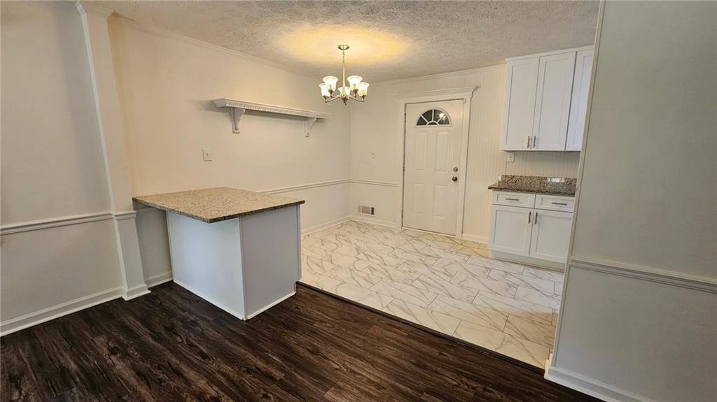 1231 Woodleigh Road Southwest Marietta, GA 30008 - Photo 6 of 20