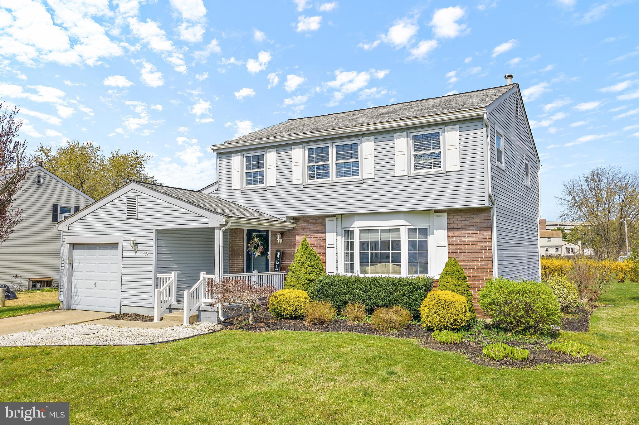 22 Polaris Road Sewell, NJ 08080 - Photo 2 of 31