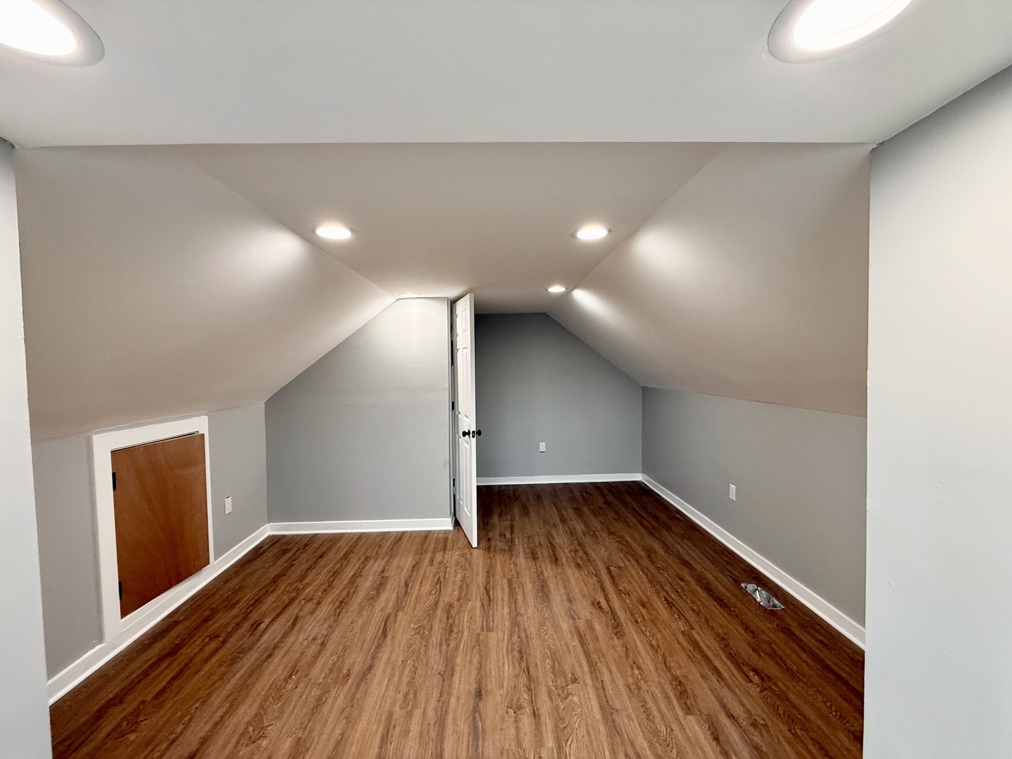 7945 South Perry Avenue Chicago, IL 60620 - Photo 17 of 30