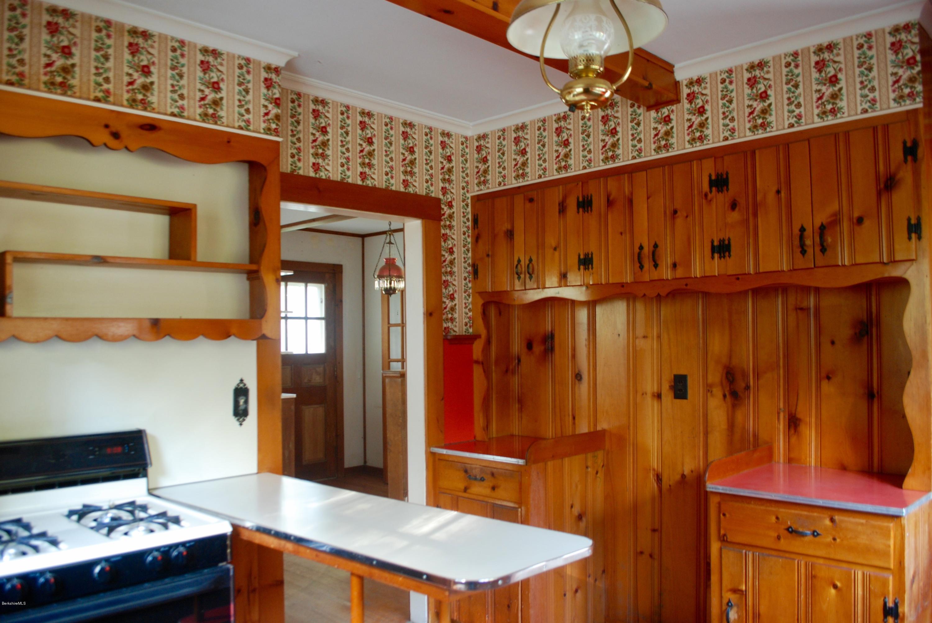 474 Main Road Monterey, MA 01245 - Photo 7 of 22 DSC_0671