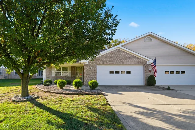 $255,000 | 545 Moonglow Lane, Indianapolis, IN 46217