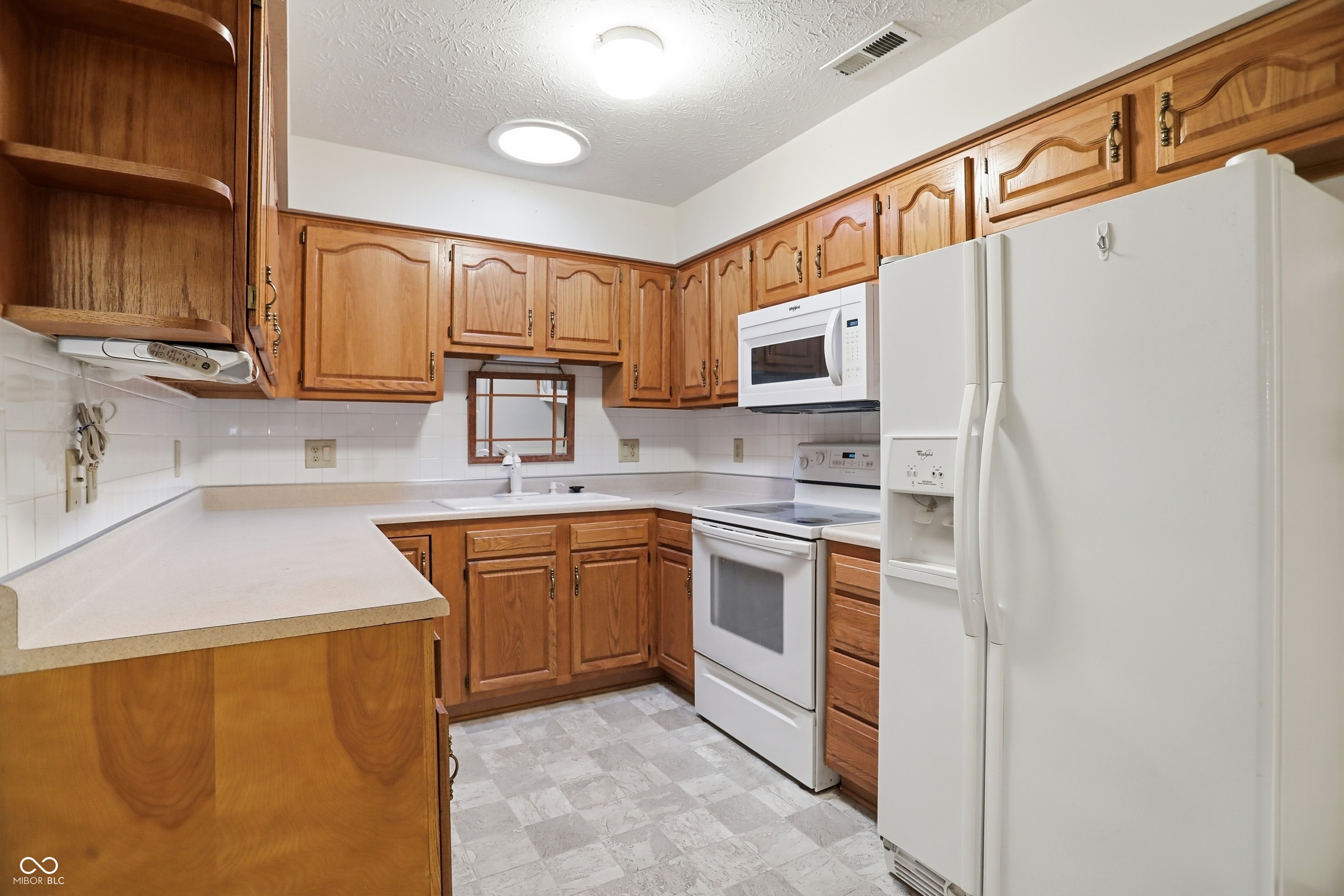 545 Moonglow Lane Indianapolis, IN 46217 - Photo 13 of 35