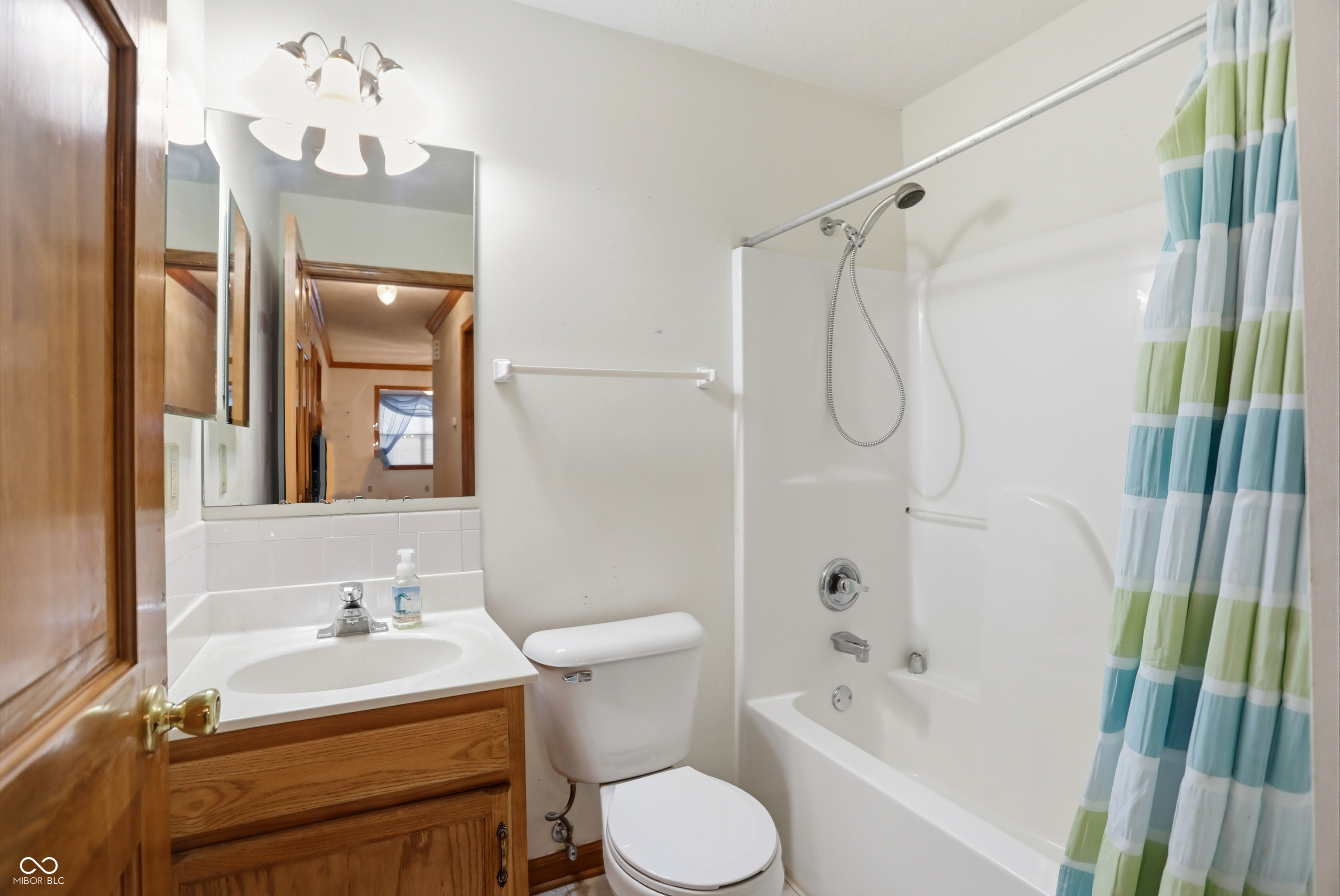 545 Moonglow Lane Indianapolis, IN 46217 - Photo 19 of 35