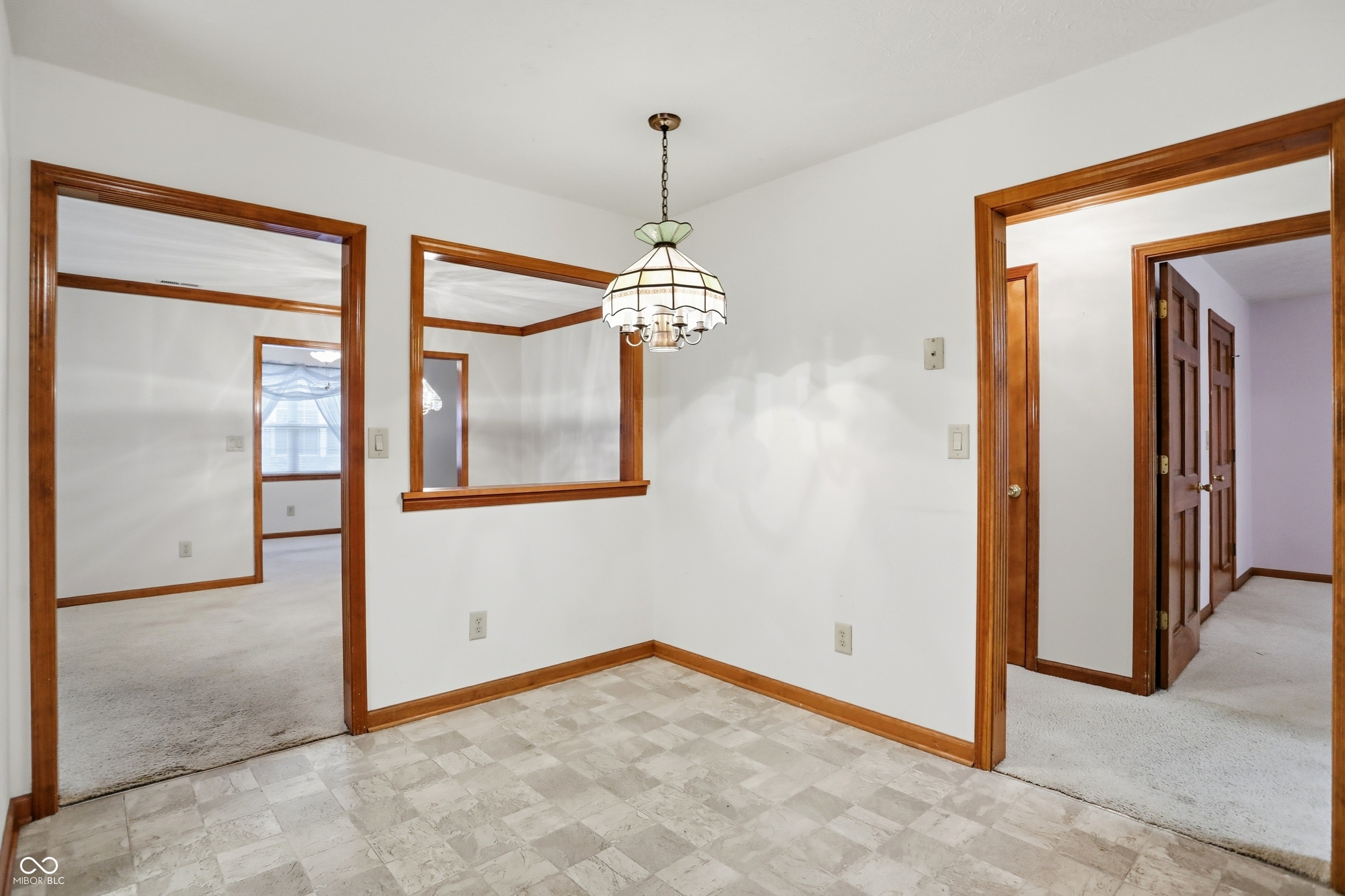 545 Moonglow Lane Indianapolis, IN 46217 - Photo 25 of 35