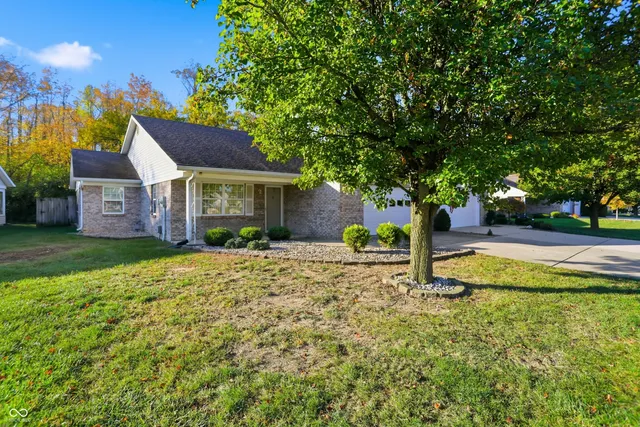 $255,000 | 545 Moonglow Lane, Indianapolis, IN 46217