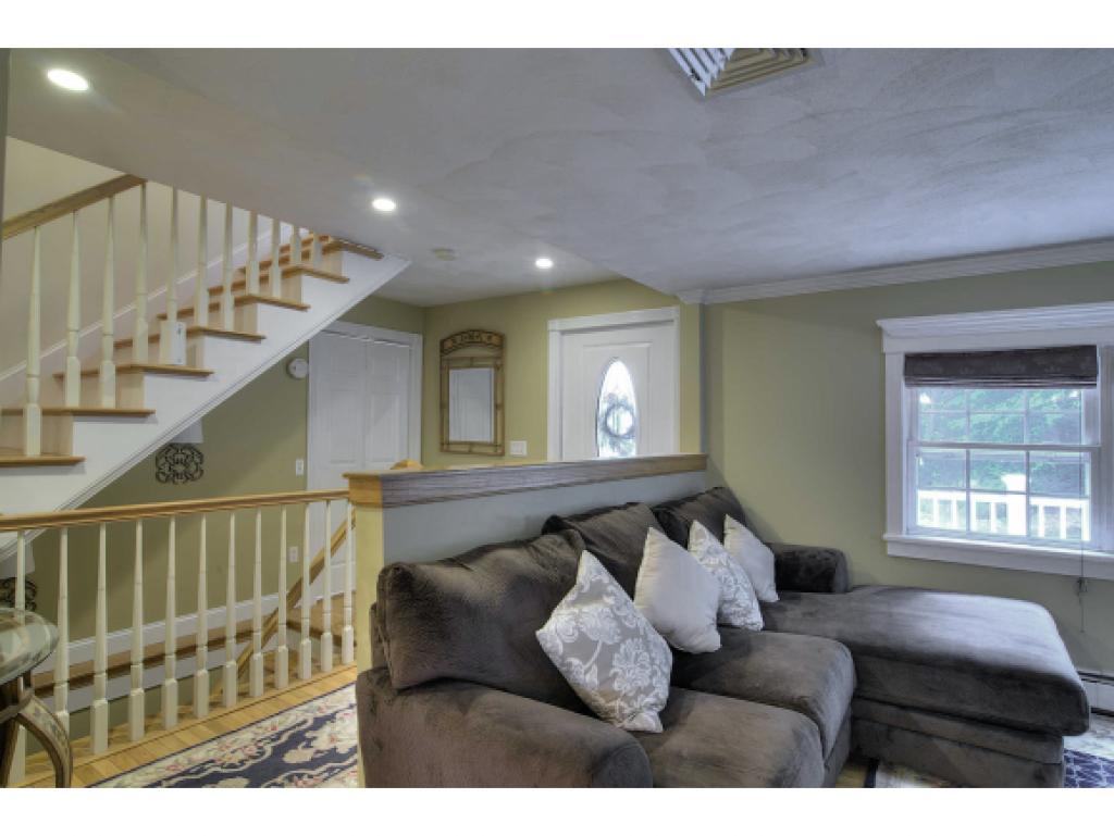 5 Ledge Road Atkinson, NH 03811 - Photo 10 of 36 Gallery Image 10