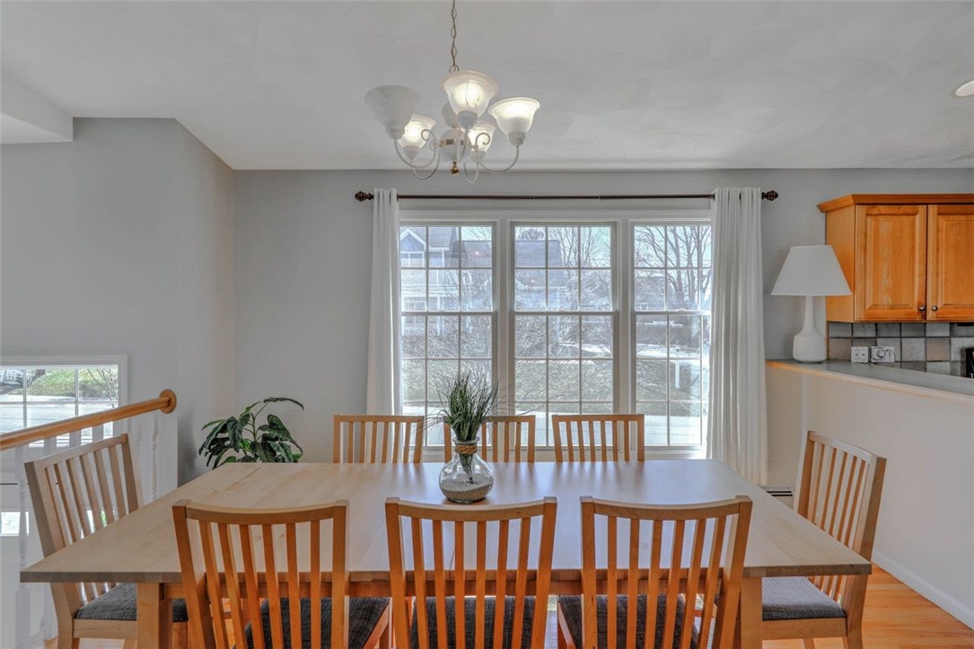 16 Roxbury Road Narragansett, RI 02882 - Photo 10 of 37