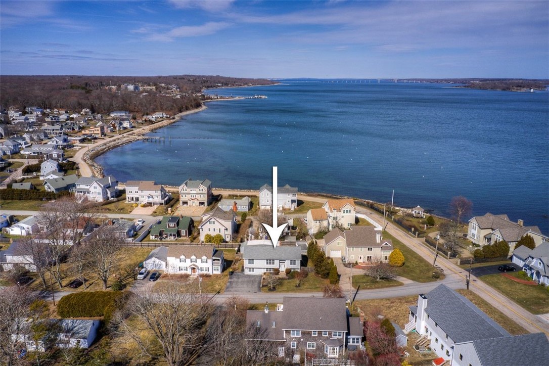 16 Roxbury Road Narragansett, RI 02882 - Photo 29 of 37