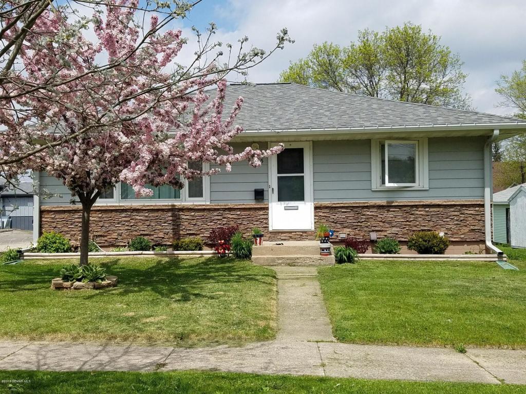 15 10th Street Northeast Rochester, MN 55906 - Photo 1 of 1