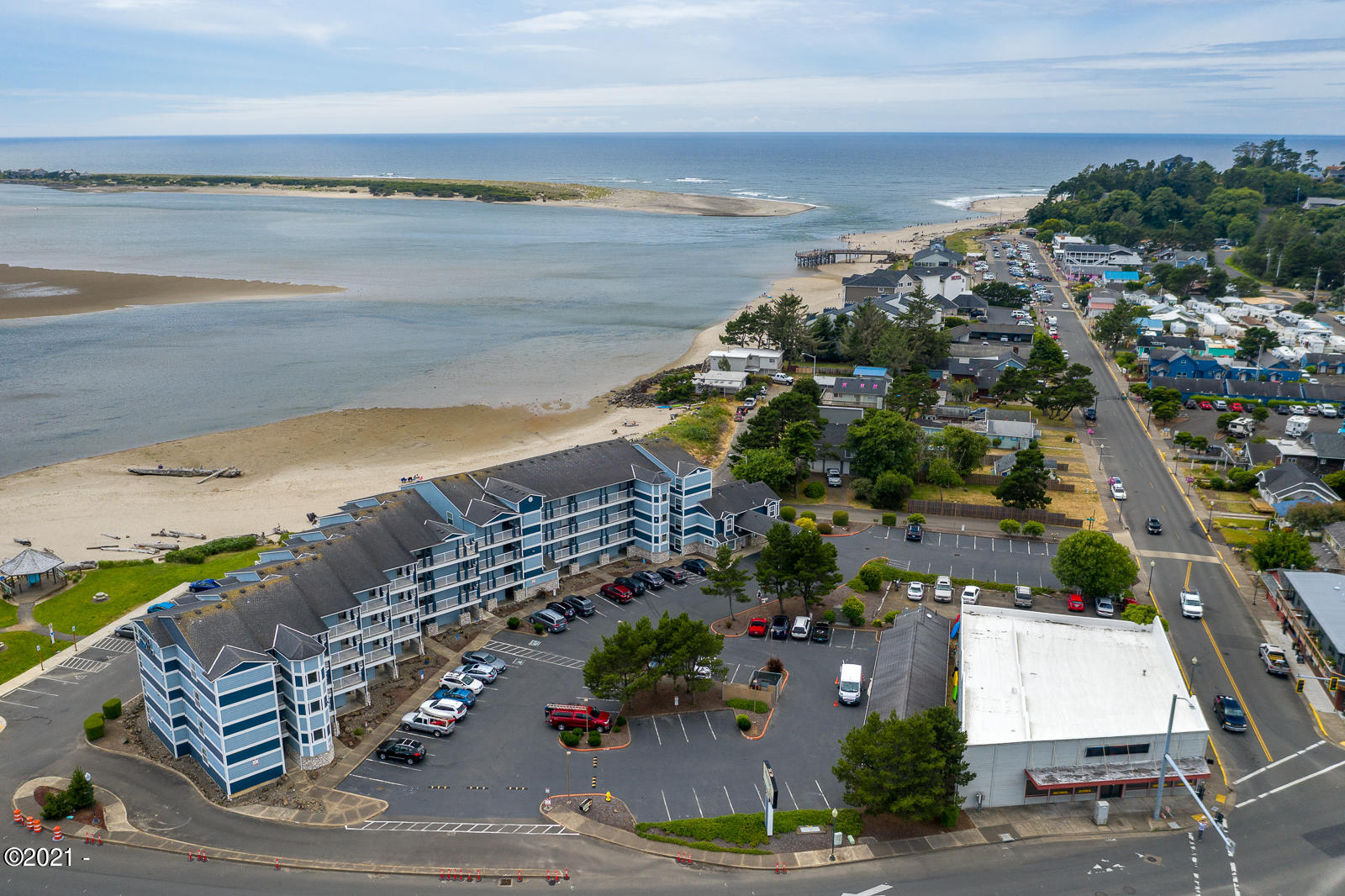 5201 Southwest Highway 101 Lincoln City, OR 97367 - Photo 4 of 19 WatersEdgeUnit401-18
