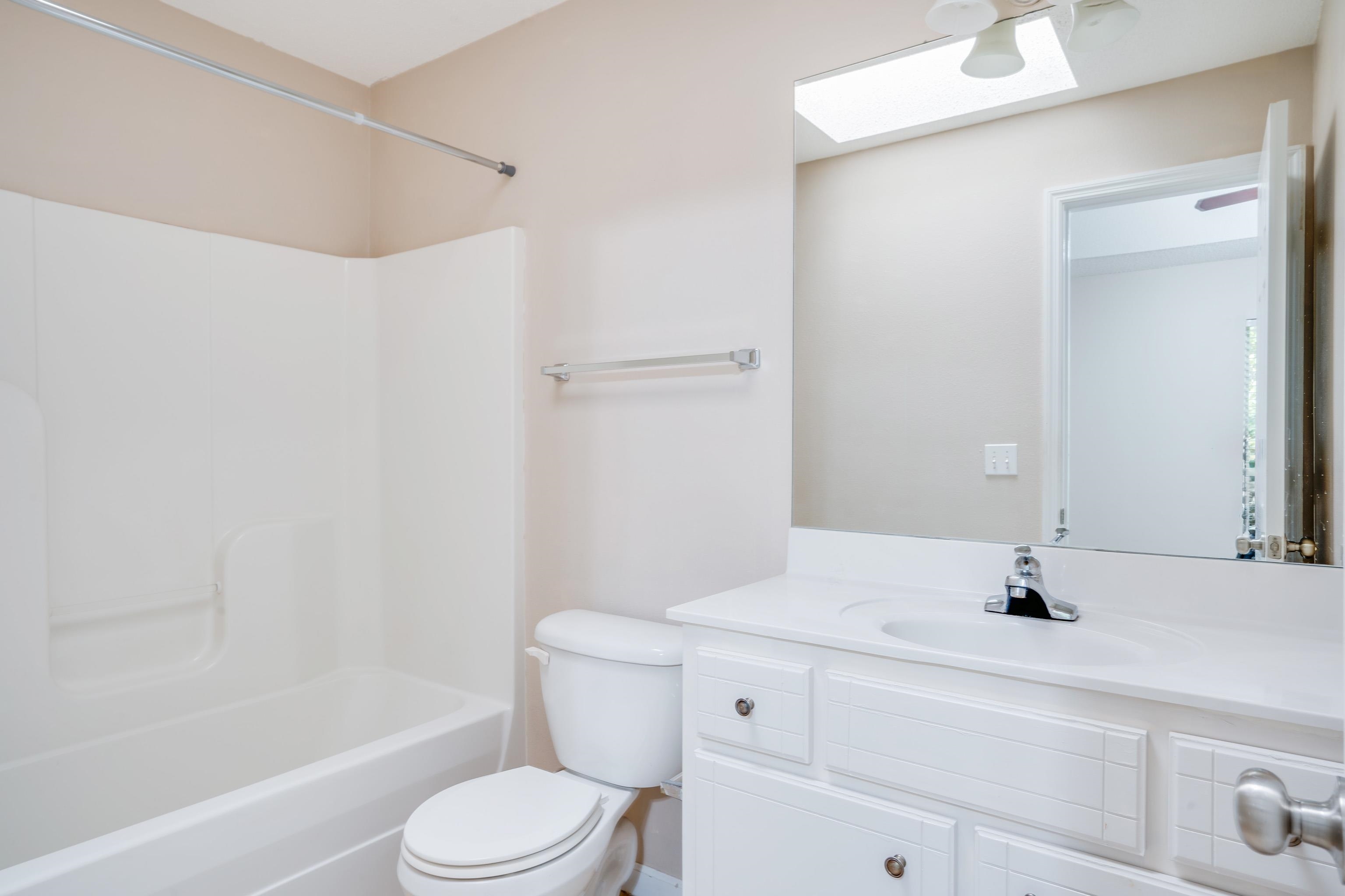 1640 Corey Wood Circle Tallahassee, FL 32304 - Photo 7 of 42