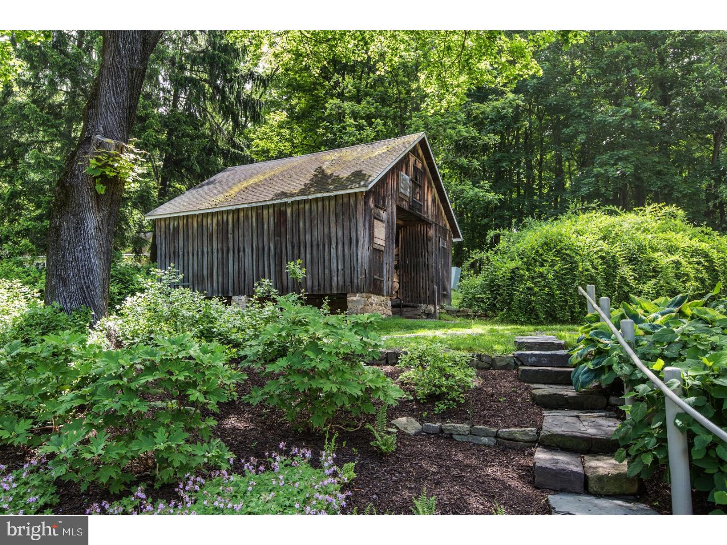 2811 Aquetong Road New Hope, PA 18938 - Photo 24 of 25 Gallery Image 24