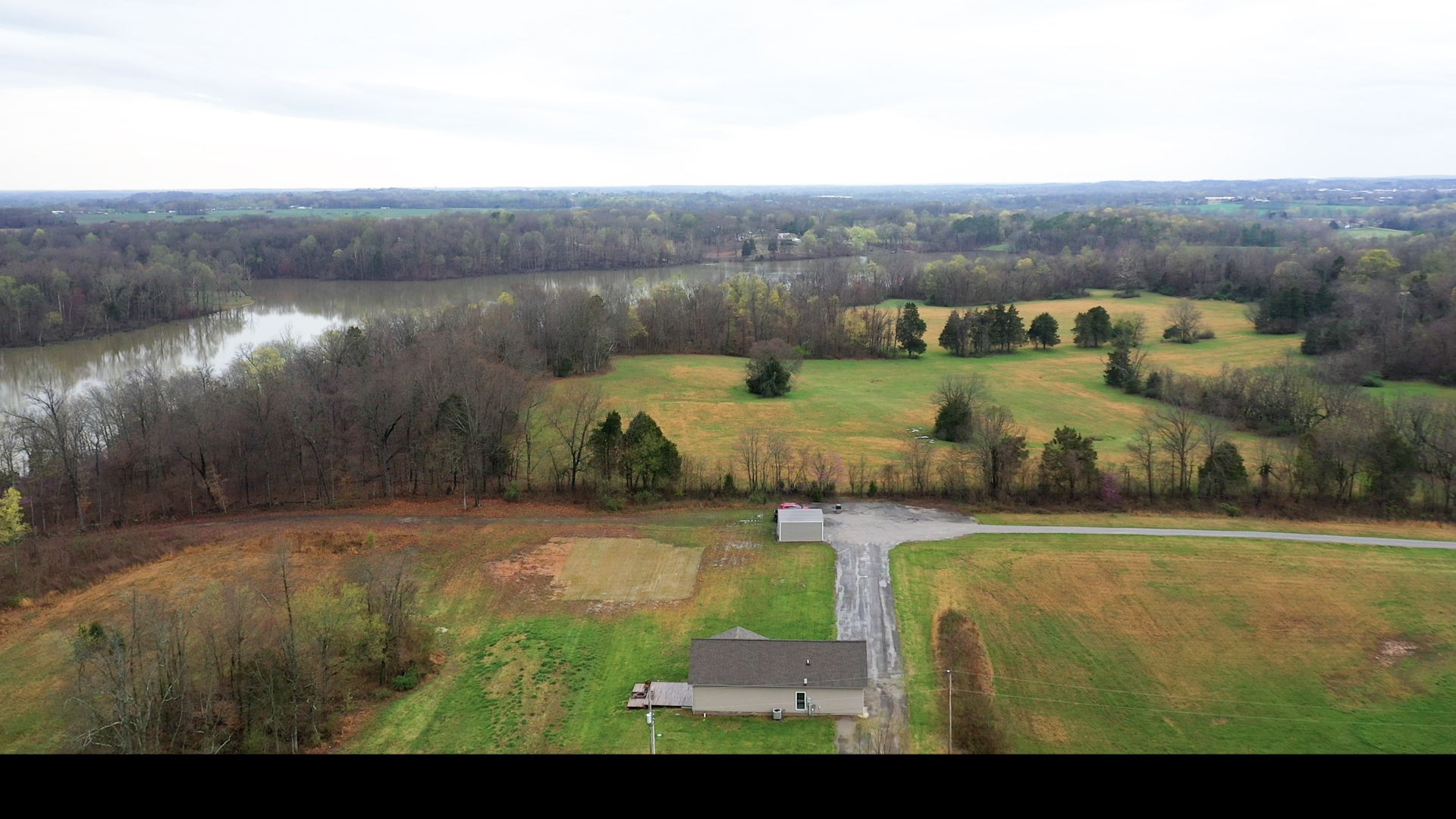 5273 Zander Road Hopkinsville, KY 42240 - Photo 1 of 75