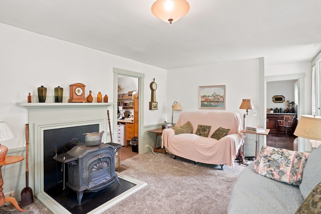 362 Abbott Valley Run Road North Attleboro, MA 02760 - Photo 5 of 21
