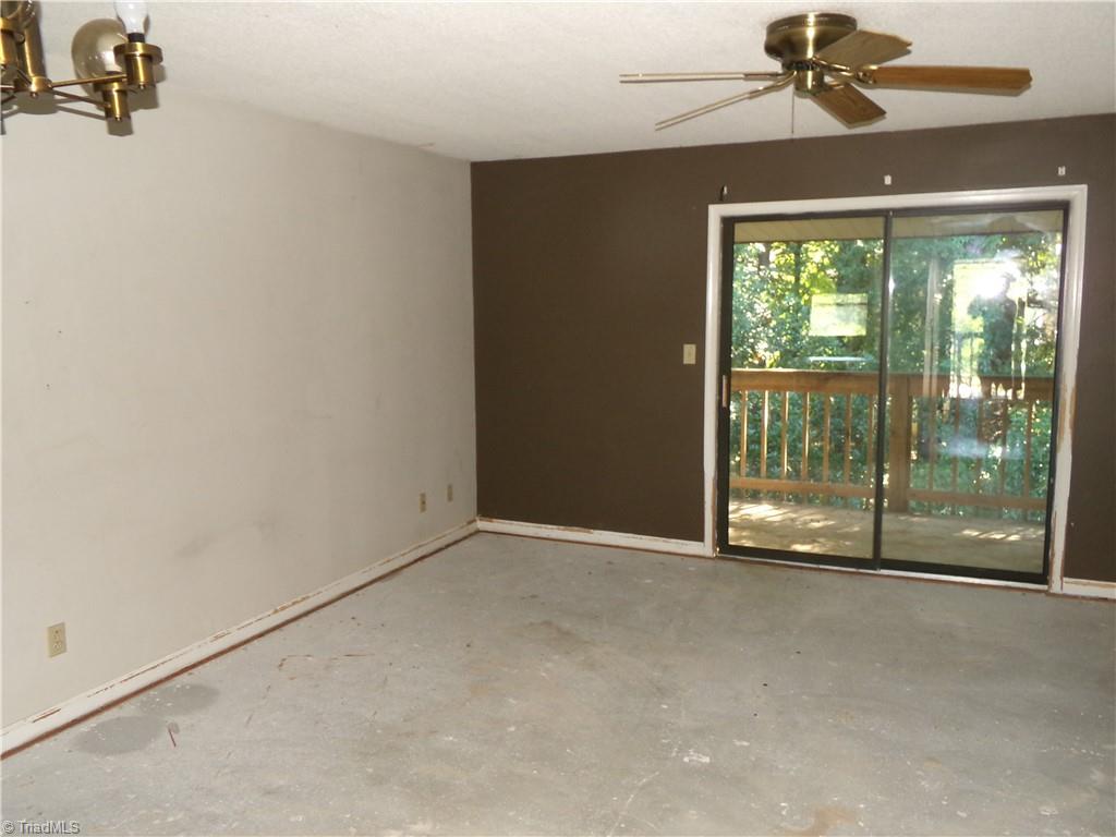 944 South Ridge Court, Unit 143 Winston-Salem, NC 27107 - Photo 4 of 14