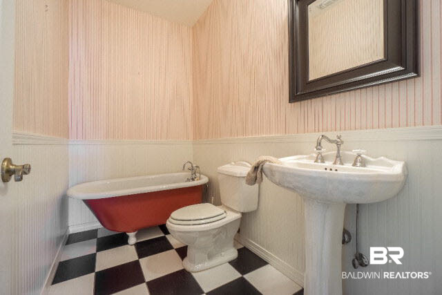 7221 Lafitte Road Pensacola, FL 32507 - Photo 9 of 41 Downstairs BA