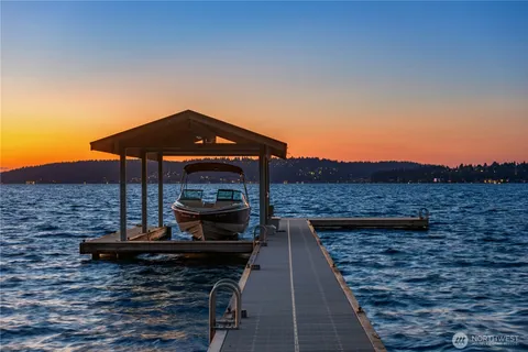 $65,000,000 | Undisclosed Address, Medina, WA 98039