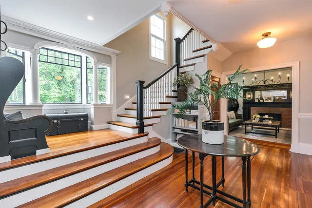 $1,200,000 | 120 South Mast Street, Goffstown, NH 03045