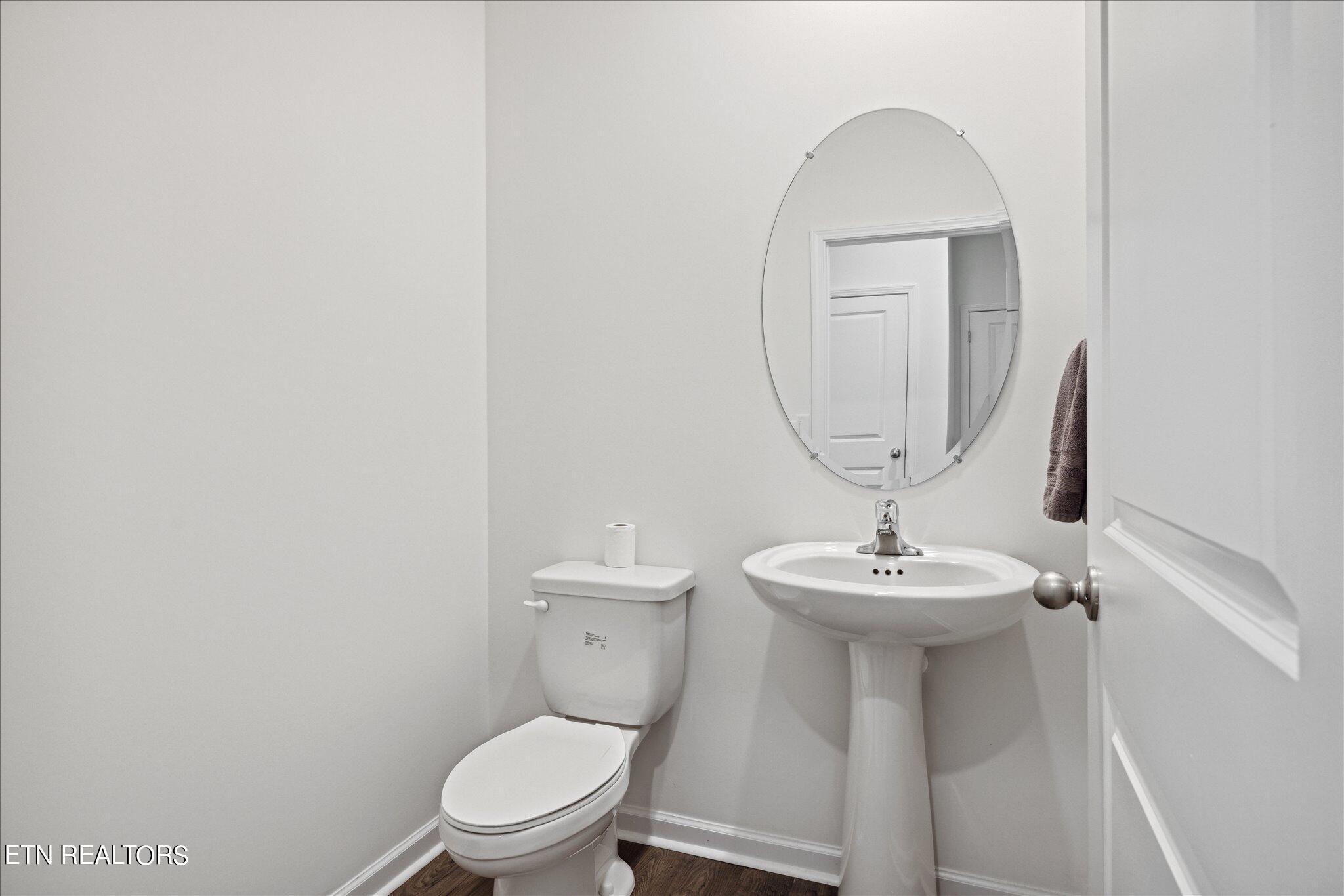 2728 Red Barn Road Knoxville, TN 37931 - Photo 8 of 28 08-IMG_0071