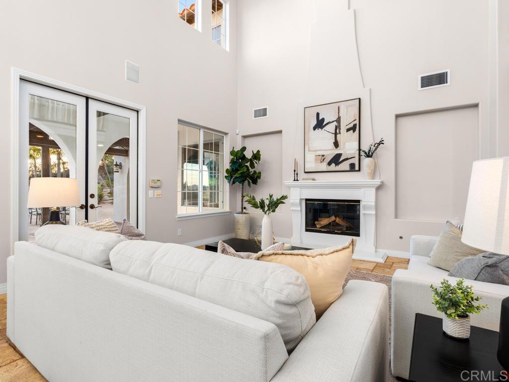 13625 Antelope Poway, CA 92064 - Photo 11 of 68