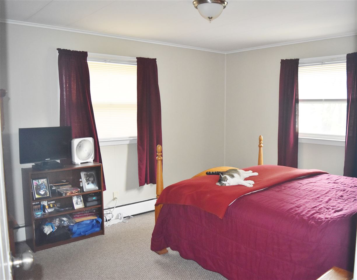 26 Sunny Acres Road Brattleboro, VT 05301 - Photo 9 of 18 Gallery Image 9