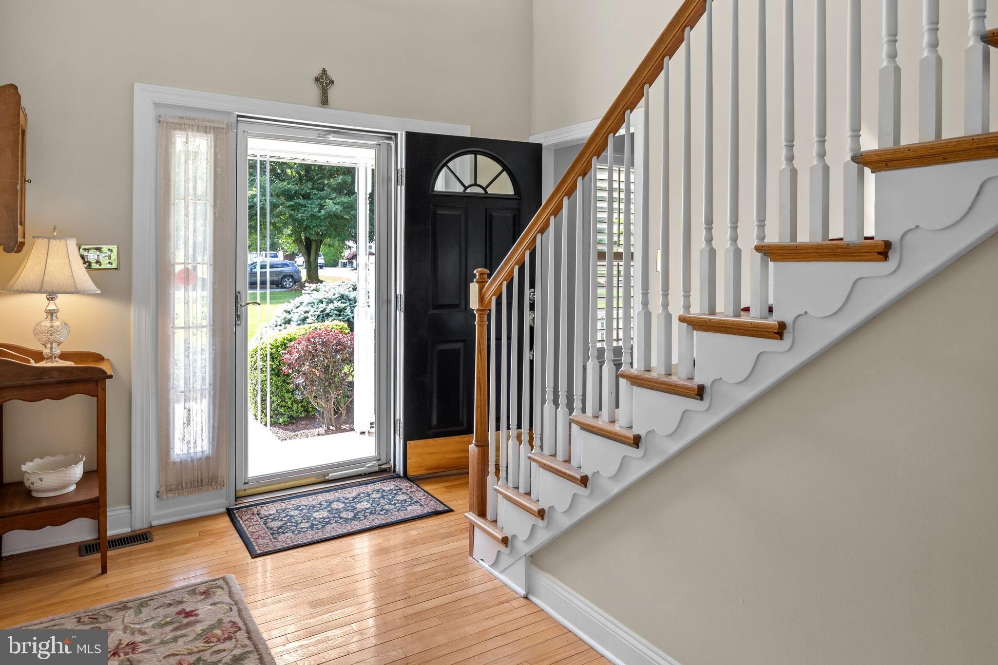 58 Hill Road Warminster, PA 18974 - Photo 4 of 53 Gallery Image 4