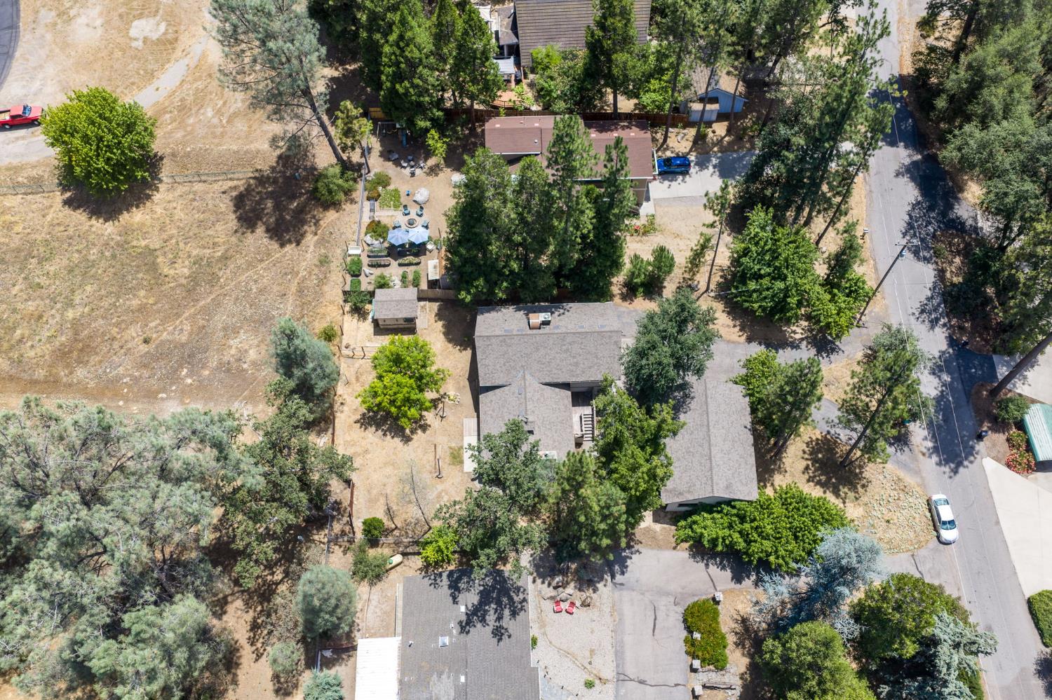 39749 Pine Ridge Road Oakhurst, CA 93644 - Photo 45 of 58