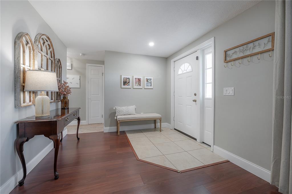 10740 Manchester Road Port Richey, FL 34668 - Photo 7 of 46 Gallery Image 7