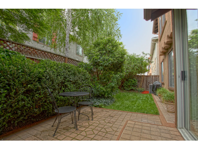 909 Sunbonnet Loop San Jose, CA 95125 - Photo 19 of 22 a view of outdoor space yard and patio
