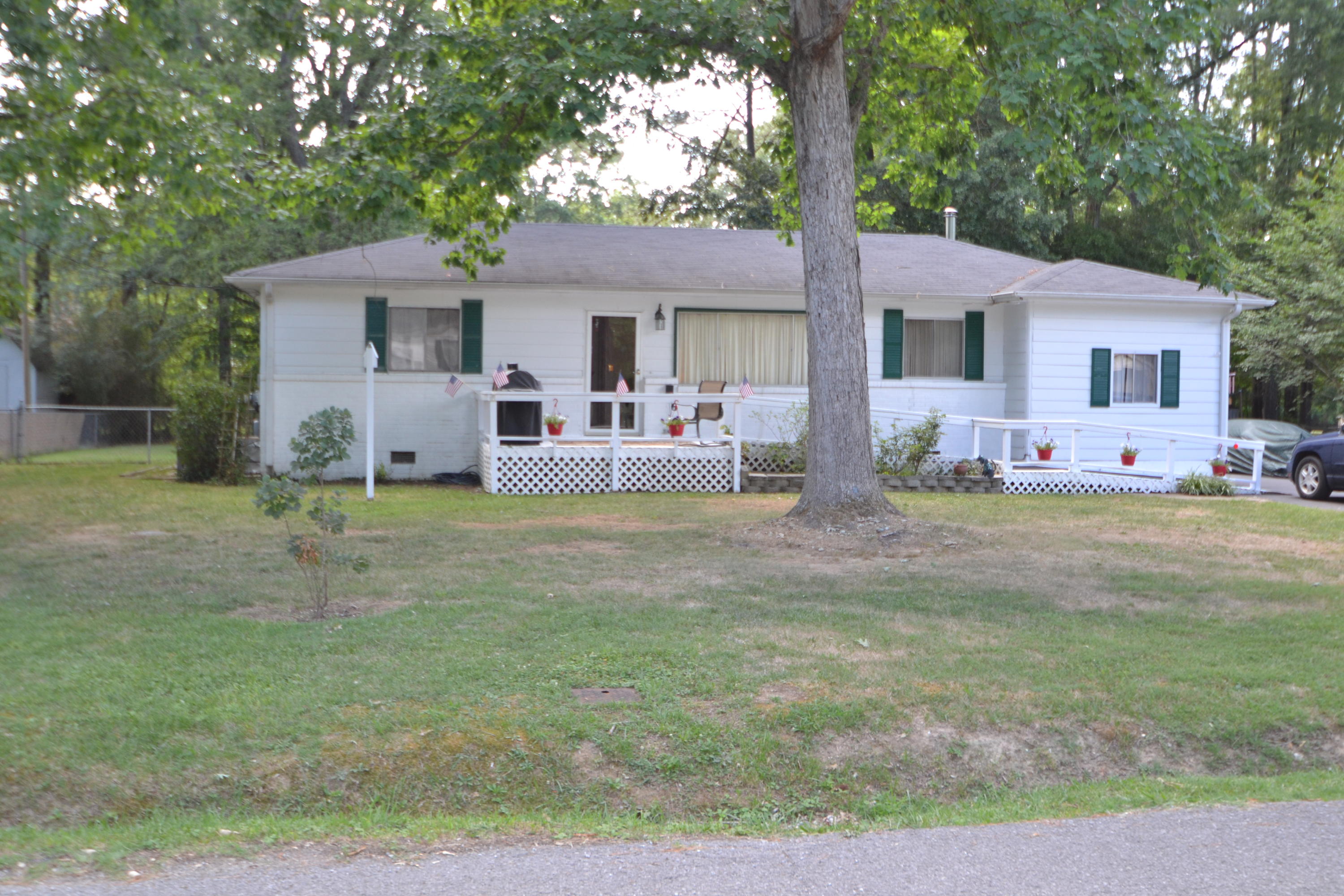 1123 Greens Road Chattanooga, TN 37421 - Photo 1 of 47 DSC_0097 - Copy