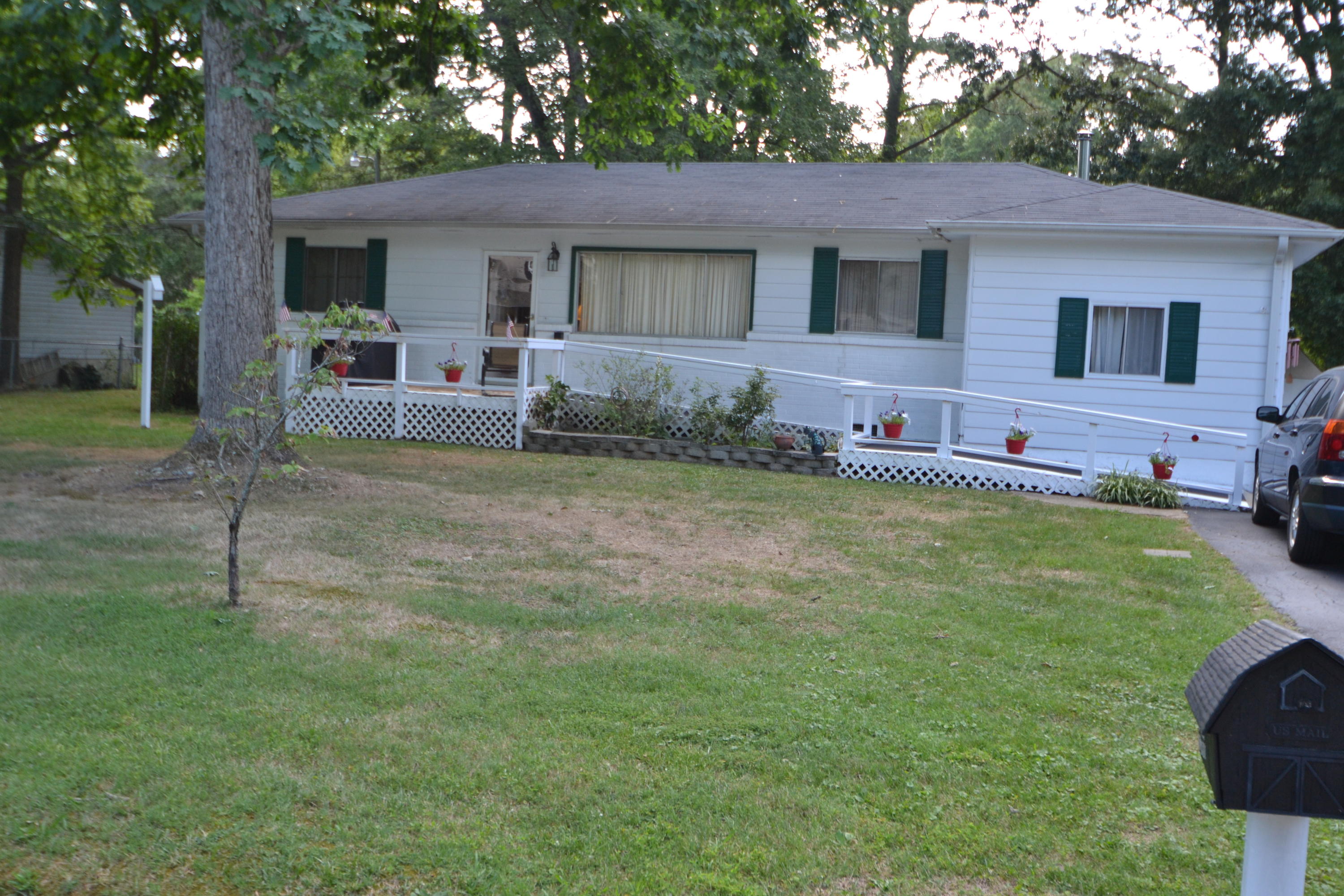 1123 Greens Road Chattanooga, TN 37421 - Photo 4 of 47 DSC_0101